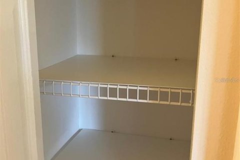 Купить кондоминиум в Венеция, Флорида 5 комнат, 115.66м2, № 1873353 - фото 28
