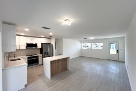 Villa ou maison à vendre à Fort Lauderdale, Floride: 4 chambres, 141.21 m2 № 1697416 - photo 5