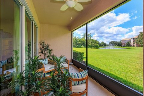 Adosado en venta en Four Corners, Florida, 3 dormitorios, 186.73 m2 № 2419730 - foto 3