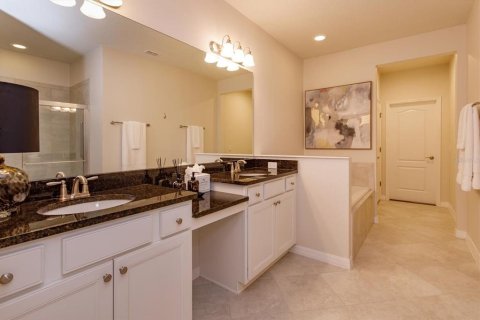 Adosado en venta en Four Corners, Florida, 3 dormitorios, 186.73 m2 № 2419730 - foto 12