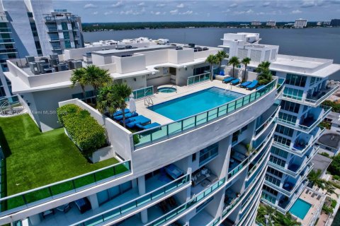 Condominio en venta en North Bay Village, Florida, 3 dormitorios, 170.94 m2 № 1925773 - foto 29
