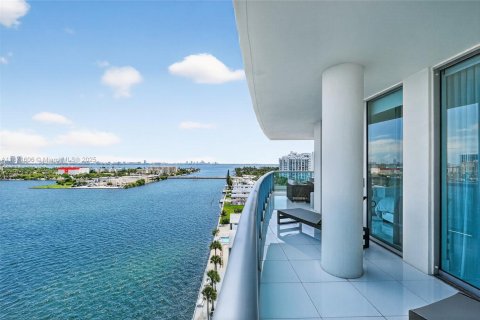 Condominio en venta en North Bay Village, Florida, 3 dormitorios, 170.94 m2 № 1925773 - foto 5