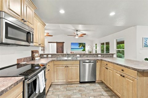 Casa en venta en North Port, Florida, 3 dormitorios, 168.52 m2 № 2396507 - foto 23