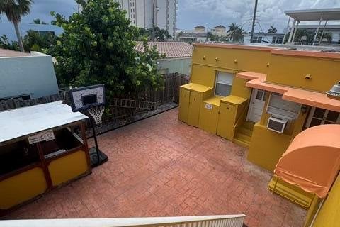 Commercial property in Hollywood, Florida 322.93 sq.m. № 2240684 - photo 26