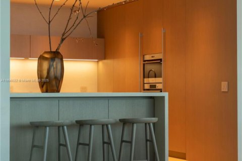 Copropriété à louer à Miami Beach, Floride: 3 chambres, 274.9 m2 № 2038134 - photo 9