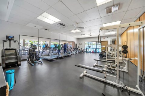Copropriété à vendre à Aventura, Floride: 2 chambres, 107.49 m2 № 2019899 - photo 29