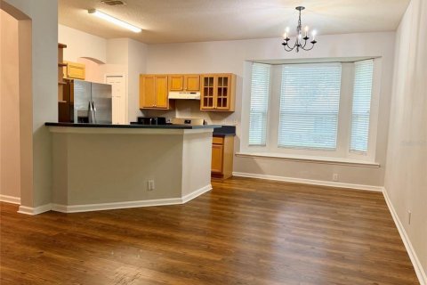 Villa ou maison à louer à DeLand, Floride: 3 chambres, 169.55 m2 № 2398617 - photo 6
