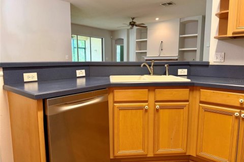 Villa ou maison à louer à DeLand, Floride: 3 chambres, 169.55 m2 № 2398617 - photo 13