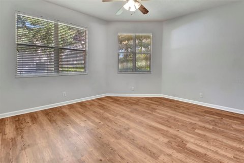 Villa ou maison à louer à DeLand, Floride: 3 chambres, 169.55 m2 № 2398617 - photo 22