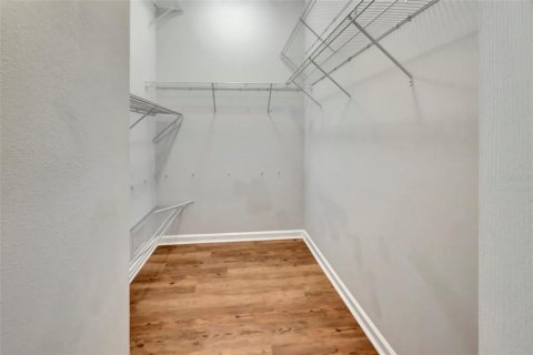 Villa ou maison à louer à DeLand, Floride: 3 chambres, 169.55 m2 № 2398617 - photo 25
