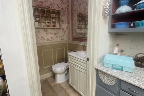 Купить коммерческую недвижимость в Уинтер-Хейвен, Флорида 401.8м2, № 1394215 - фото 16