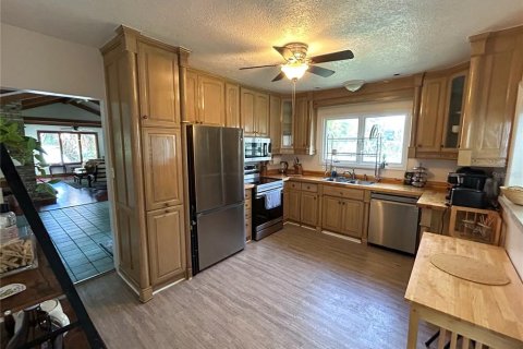 House in Winter Haven, Florida 2 bedrooms, 140.93 sq.m. № 1806593 - photo 7