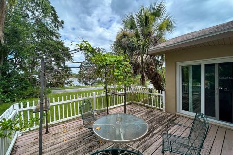 House in Winter Haven, Florida 2 bedrooms, 140.93 sq.m. № 1806593 - photo 20
