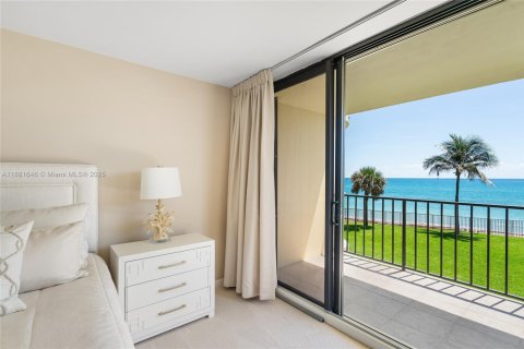 Condo in Tequesta, Florida, 3 bedrooms  № 1977782 - photo 15