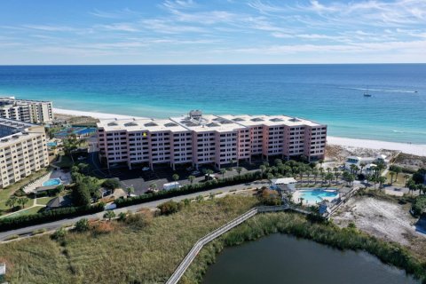 Condominio en venta en Destin, Florida, 1 dormitorio, 59.09 m2 № 559677 - foto 1