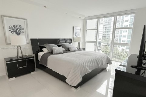Copropriété à louer à Bal Harbour, Floride: 2 chambres, 98.1 m2 № 1889969 - photo 19