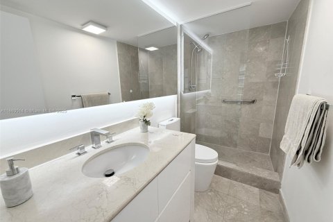 Copropriété à louer à Bal Harbour, Floride: 2 chambres, 98.1 m2 № 1889969 - photo 23