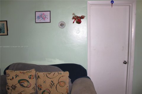 Купить кондоминиум в Хайалиа, Флорида 1 спальня, 54.91м2, № 1821612 - фото 20