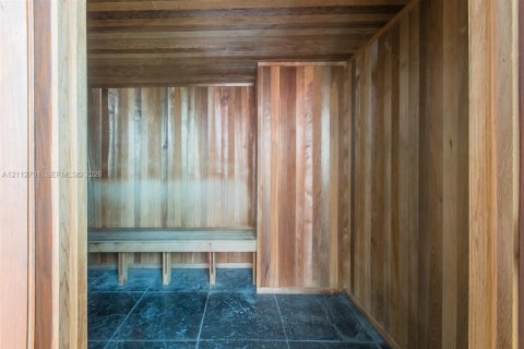 Copropriété à vendre à Miami, Floride: 2 chambres, 88.26 m2 № 2435226 - photo 29