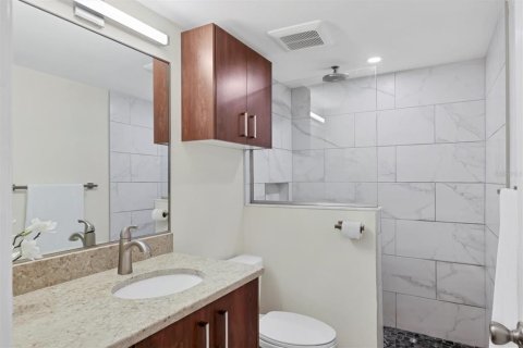 Купить кондоминиум в Сарасота, Флорида 6 комнат, 87.33м2, № 1818819 - фото 19