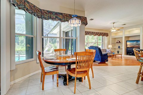 House in Venice, Florida 3 bedrooms, 282.52 sq.m. № 1902901 - photo 15