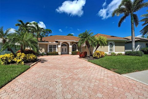 House in Venice, Florida 3 bedrooms, 282.52 sq.m. № 1902901 - photo 4