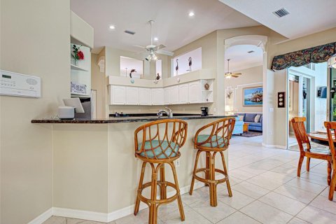 House in Venice, Florida 3 bedrooms, 282.52 sq.m. № 1902901 - photo 14