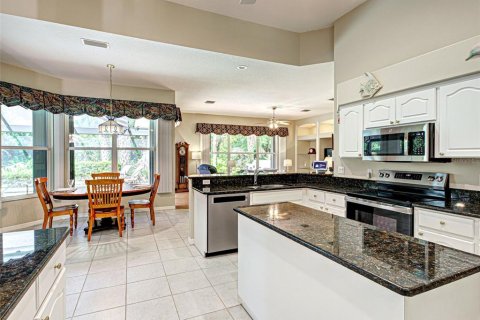 House in Venice, Florida 3 bedrooms, 282.52 sq.m. № 1902901 - photo 11