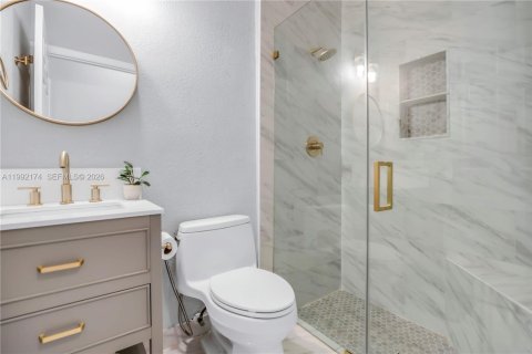 Villa ou maison à vendre à Miramar, Floride: 6 chambres, 320.14 m2 № 2056997 - photo 29