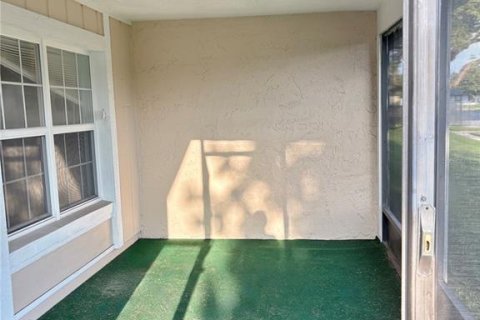 Casa en venta en Orlando, Florida, 2 dormitorios, 143.07 m2 № 2224647 - foto 3