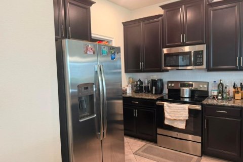 Touwnhouse à vendre à Orlando, Floride: 3 chambres, 160.63 m2 № 2280153 - photo 6