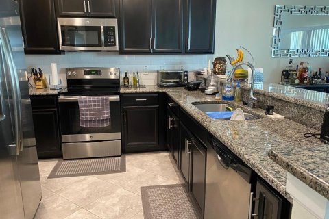 Touwnhouse à vendre à Orlando, Floride: 3 chambres, 160.63 m2 № 2280153 - photo 7