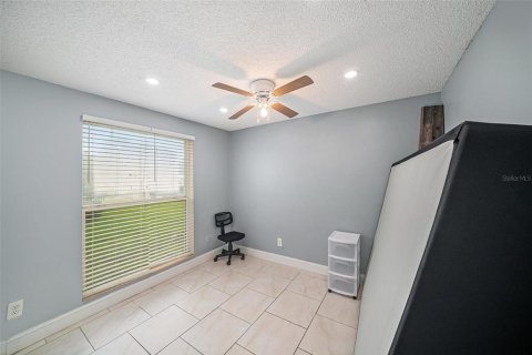 House in Tampa, Florida 4 bedrooms, 154.78 sq.m. № 1829467 - photo 19