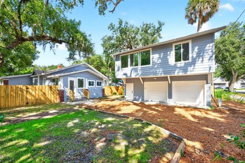 Casa en venta en Sanford, Florida, 5 dormitorios, 167.87 m2 № 2430562 - foto 2