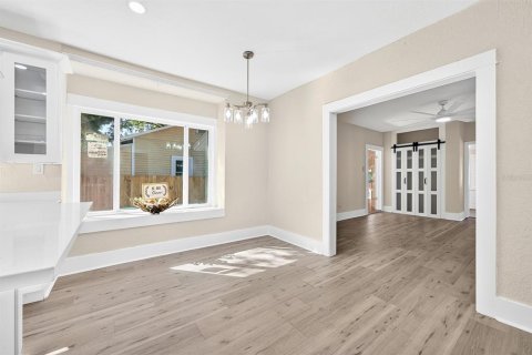 Casa en venta en Sanford, Florida, 5 dormitorios, 167.87 m2 № 2430562 - foto 13