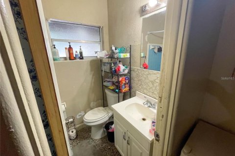 Dúplex en venta en Orlando, Florida, 4 dormitorios, 147.16 m2 № 1688240 - foto 21