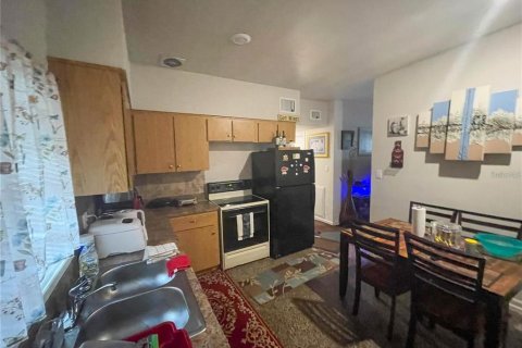 Dúplex en venta en Orlando, Florida, 4 dormitorios, 147.16 m2 № 1688240 - foto 9