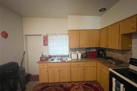 Dúplex en venta en Orlando, Florida, 4 dormitorios, 147.16 m2 № 1688240 - foto 10