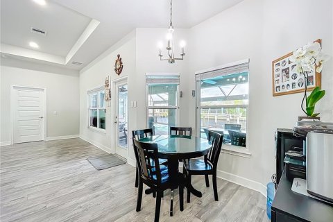 Casa en venta en Port Charlotte, Florida, 4 dormitorios, 210.7 m2 № 1796566 - foto 21