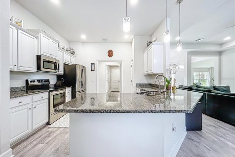 Casa en venta en Port Charlotte, Florida, 4 dormitorios, 210.7 m2 № 1796566 - foto 24
