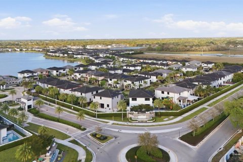 Купить виллу или дом в Майами-Лейкс, Флорида 5 спален, 283.35м2, № 2045885 - фото 30