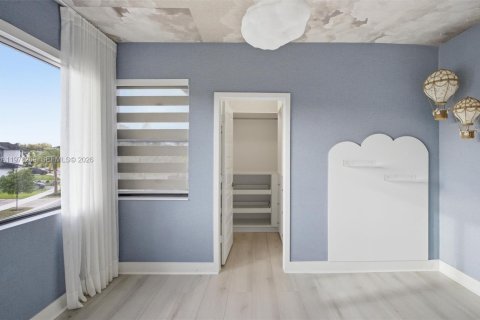 Купить виллу или дом в Майами-Лейкс, Флорида 5 спален, 283.35м2, № 2045885 - фото 19