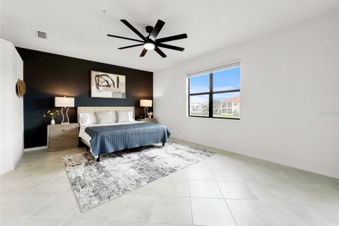 Townhouse in Bradenton, Florida 3 bedrooms, 196.02 sq.m. № 2167040 - photo 30