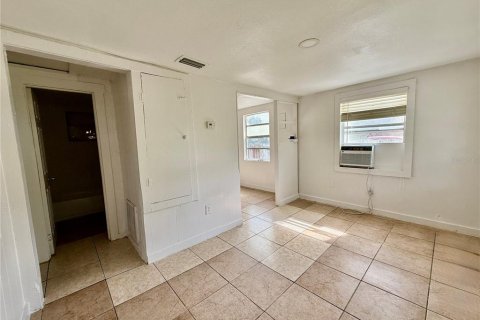 Villa ou maison à louer à Orlando, Floride: 2 chambres, 73.95 m2 № 1906872 - photo 7
