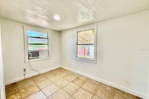Villa ou maison à louer à Orlando, Floride: 2 chambres, 73.95 m2 № 1906872 - photo 11