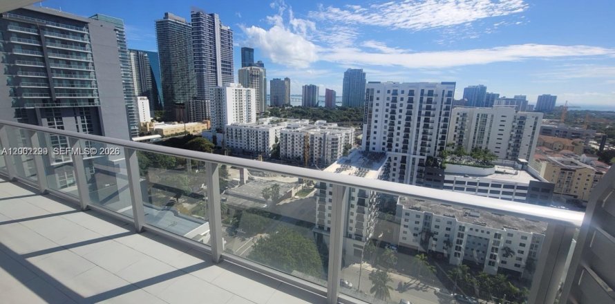 Condo in Miami, Florida, 2 bedrooms  № 2067711