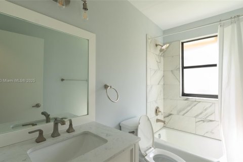 Casa en venta en Delray Beach, Florida, 3 dormitorios, 159.7 m2 № 2053776 - foto 23