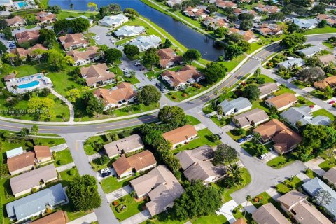 Casa en venta en Delray Beach, Florida, 3 dormitorios, 159.7 m2 № 2053776 - foto 5