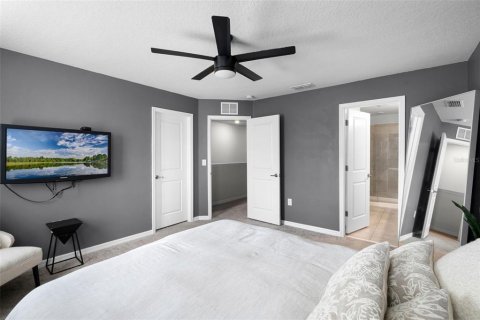 Townhouse in Oakland, Florida 2 bedrooms, 136.75 sq.m. № 1914144 - photo 28