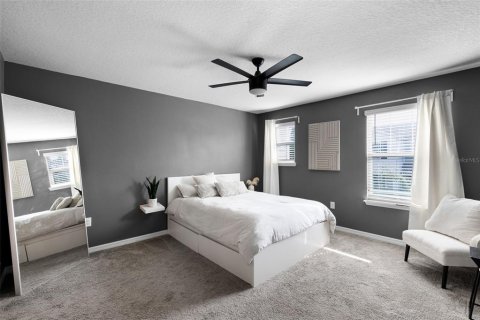 Townhouse in Oakland, Florida 2 bedrooms, 136.75 sq.m. № 1914144 - photo 26